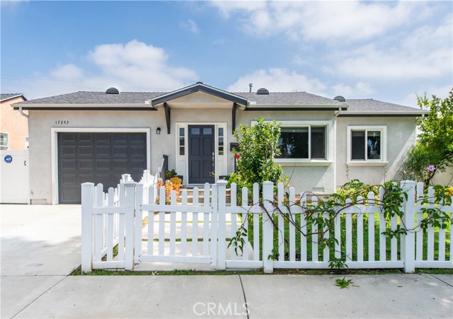 17343 Martha St — photo