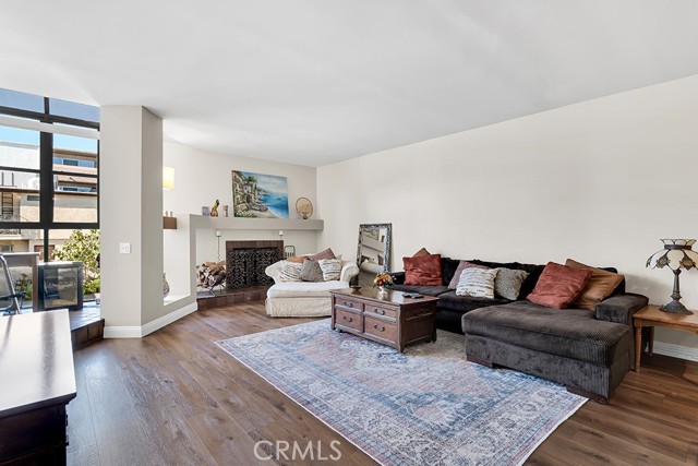 5230 Bellingham 7 — photo