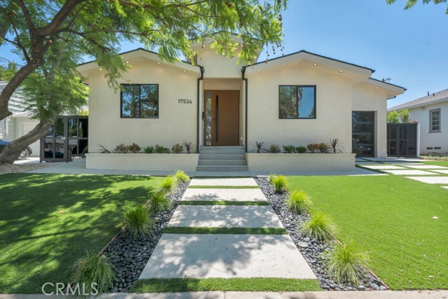 17534 Collins — photo