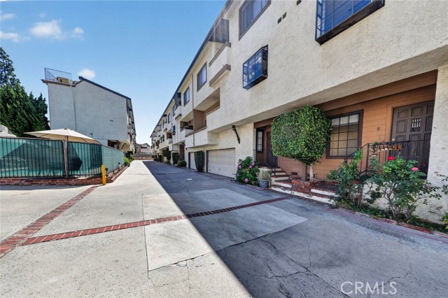 7650 Topanga Canyon Blvd 9 — photo