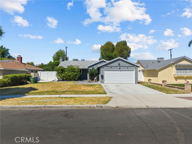 8043 Sunnybrae — photo