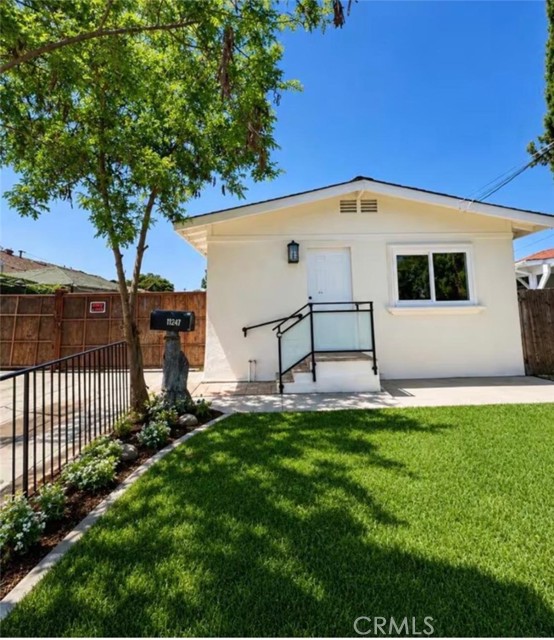 1124 Kewen — photo