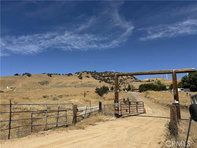 11647 Cameron Canyon Rd — photo