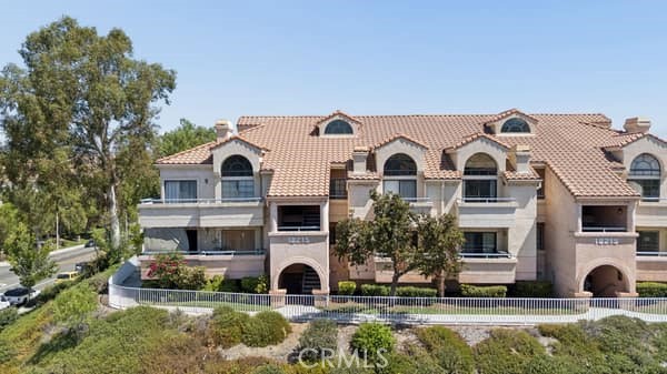 18215 Flynn 124 — photo