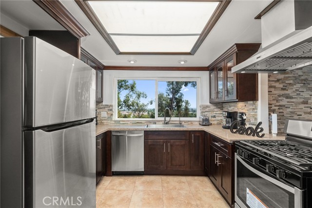 1710 Mountain Terrace — photo