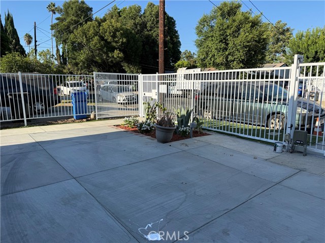 7035 Rhea, Reseda, CA 91335 — photo 2
