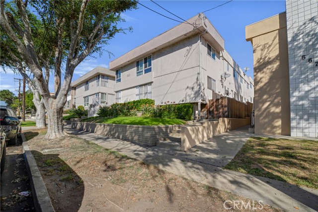 563 E Hazel 2 — photo