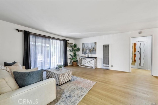 11138 Aqua Vista St 9 — photo