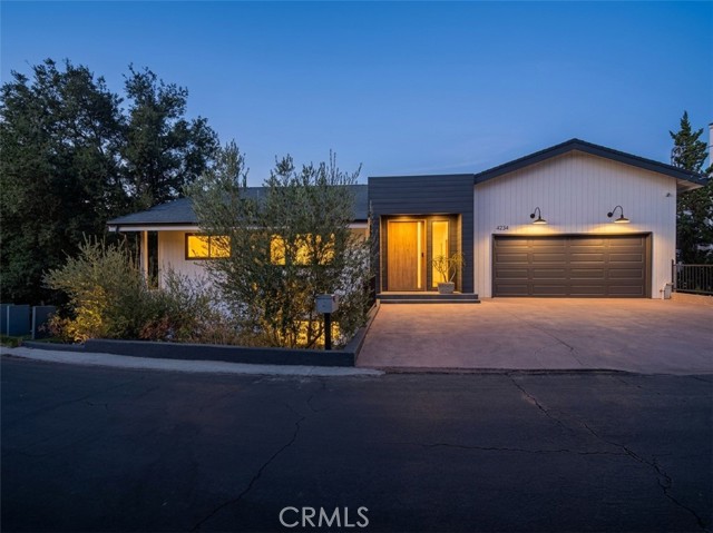 4234 Alhama Dr — photo