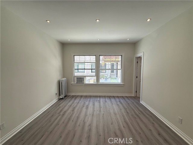 2121 James M Wood 110 — photo