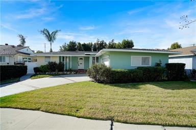 7335 Donna Ave — photo