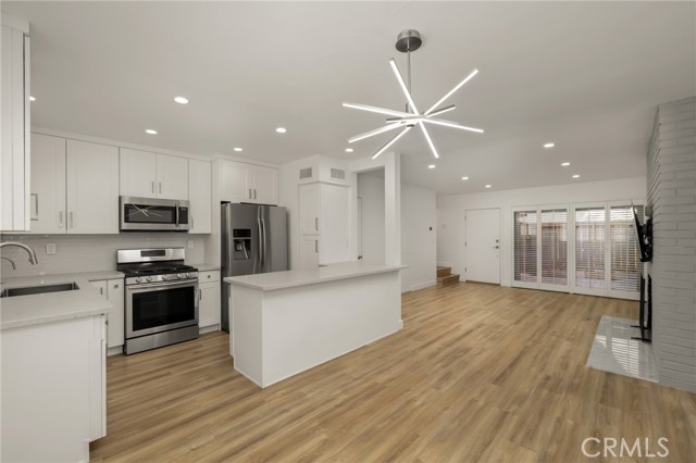 704 W Sierra Madre Blvd 15 — photo