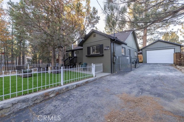 333 Downey Dr — photo