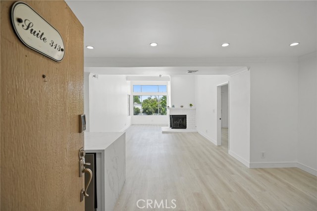 7800 Topanga Canyon Blvd 313 — photo