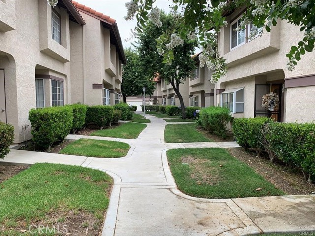 5604 Las Virgenes Rd 76 — photo