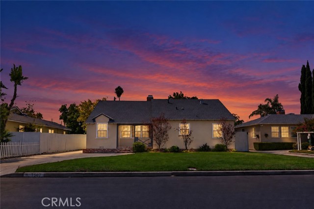 7507 Gaviota Ave — photo