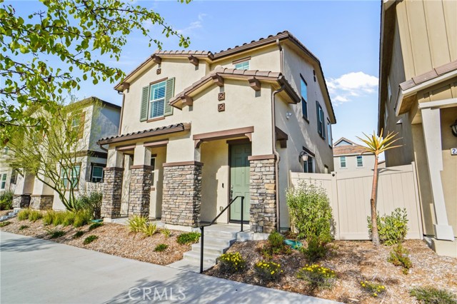 27605 Sawtooth — photo