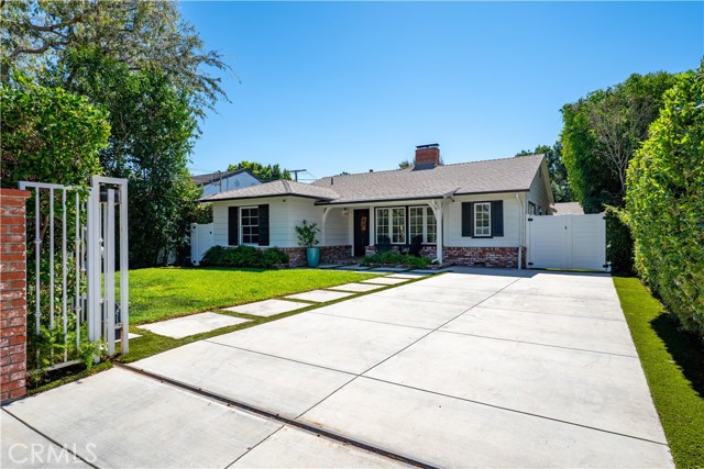 12706 Hortense St — photo
