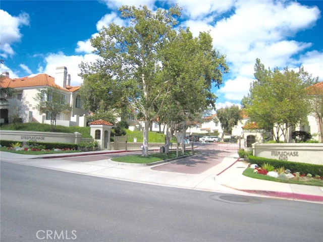 4240 Lost Hills Unit 603 — photo