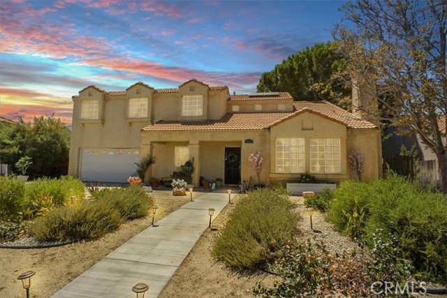 5044 Adobe — photo