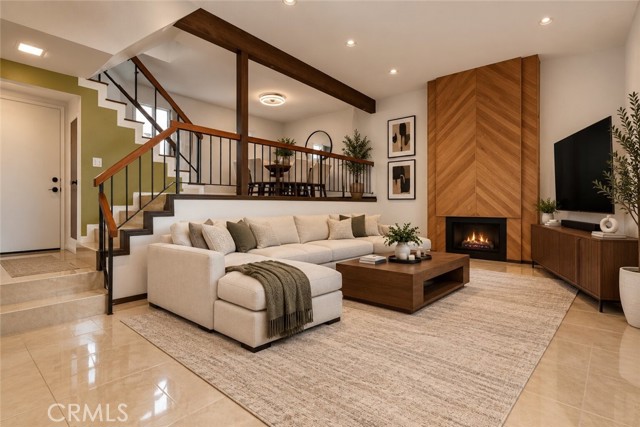 8933 Willis Unit 15 — photo