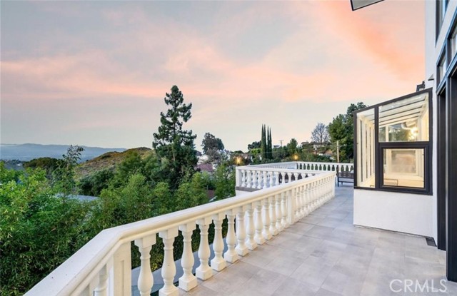 23555 Summit Dr — photo