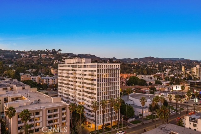 7135 Hollywood 1010 — photo