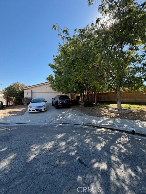 44114 Radcliff Ct — photo
