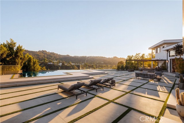 11480 Amanda Dr — photo