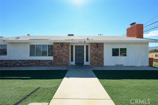 1204 E Avenue Q4 — photo