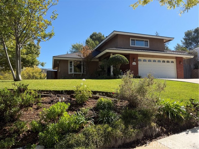 3876 Crownhaven Ct — photo