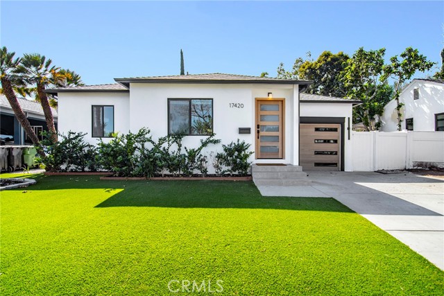 17420 Collins St — photo