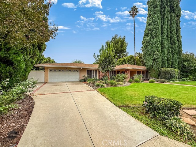 17508 Marilla St — photo