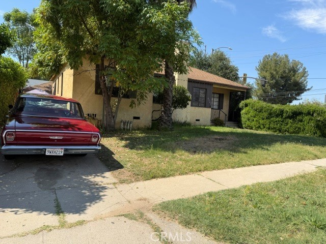 6361 Blucher Ave — photo