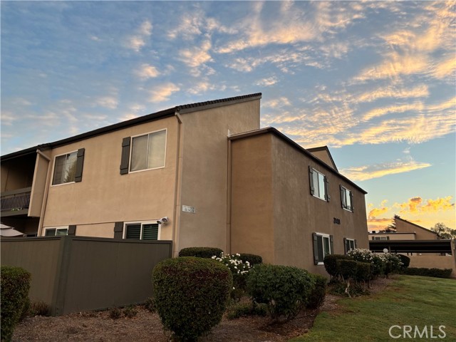 24431 Trevino Dr Unit V10 — photo