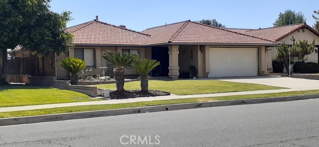 1484 Pepper Tree Dr — photo