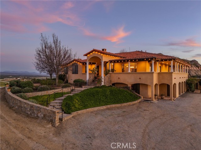 34135 Cameron — photo