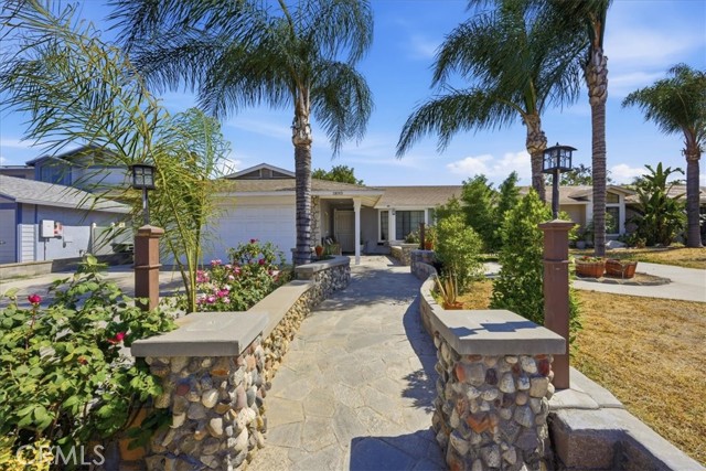 1893 Loma Bonita — photo