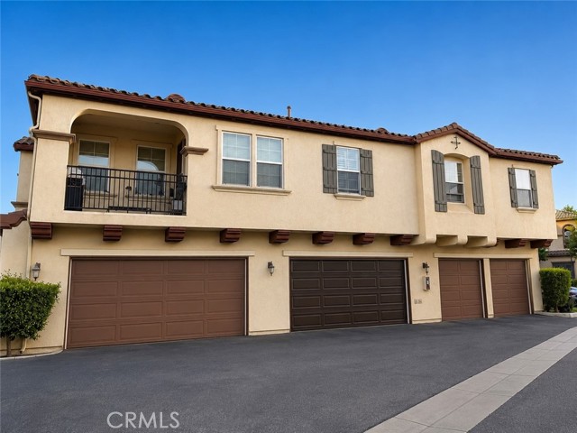 2750 E Oak Hill 12 — photo