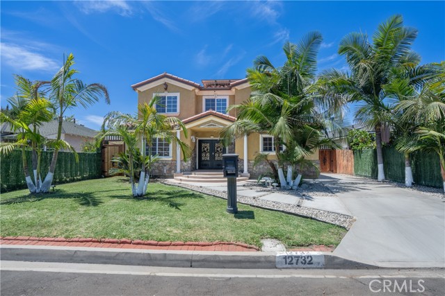 12732 Mcgee Dr — photo