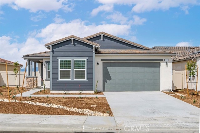 3315 Larson Dr — photo