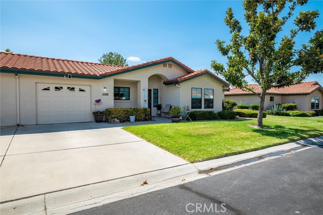 1065 Mountain View — photo