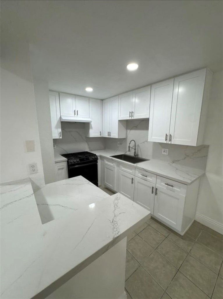 1101 W Macarthur 301 — photo