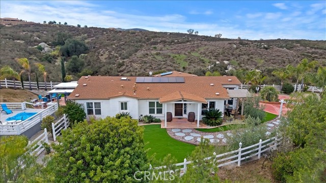 39565 Spanish Oaks Dr — photo