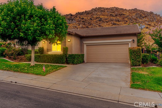 9256 Stephenson Ln — photo