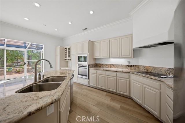 30981 Mashie Way — photo