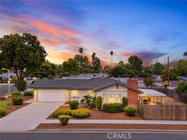 4386 Toyon Rd — photo