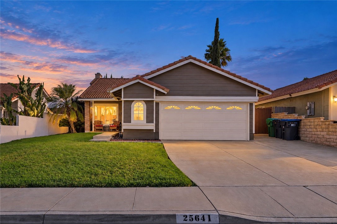 25641 Roylene Dr — photo
