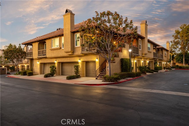 13328 Savanna — photo