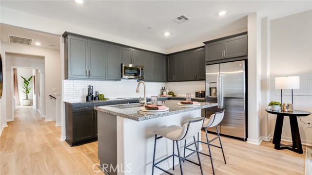 2877 E Amberley Privado — photo